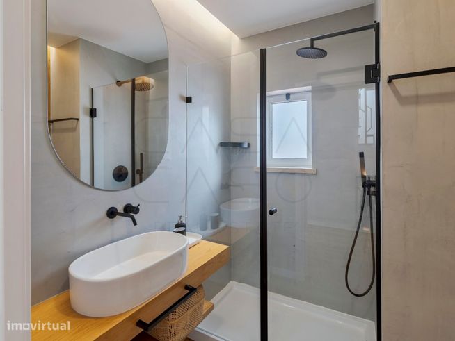 Moradia geminada T4 na Prestigiada Zona de Soltroia Rio-22