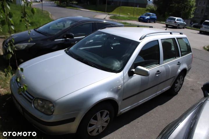 Volkswagen Golf IV 1.9 TDI Comfortline - 1