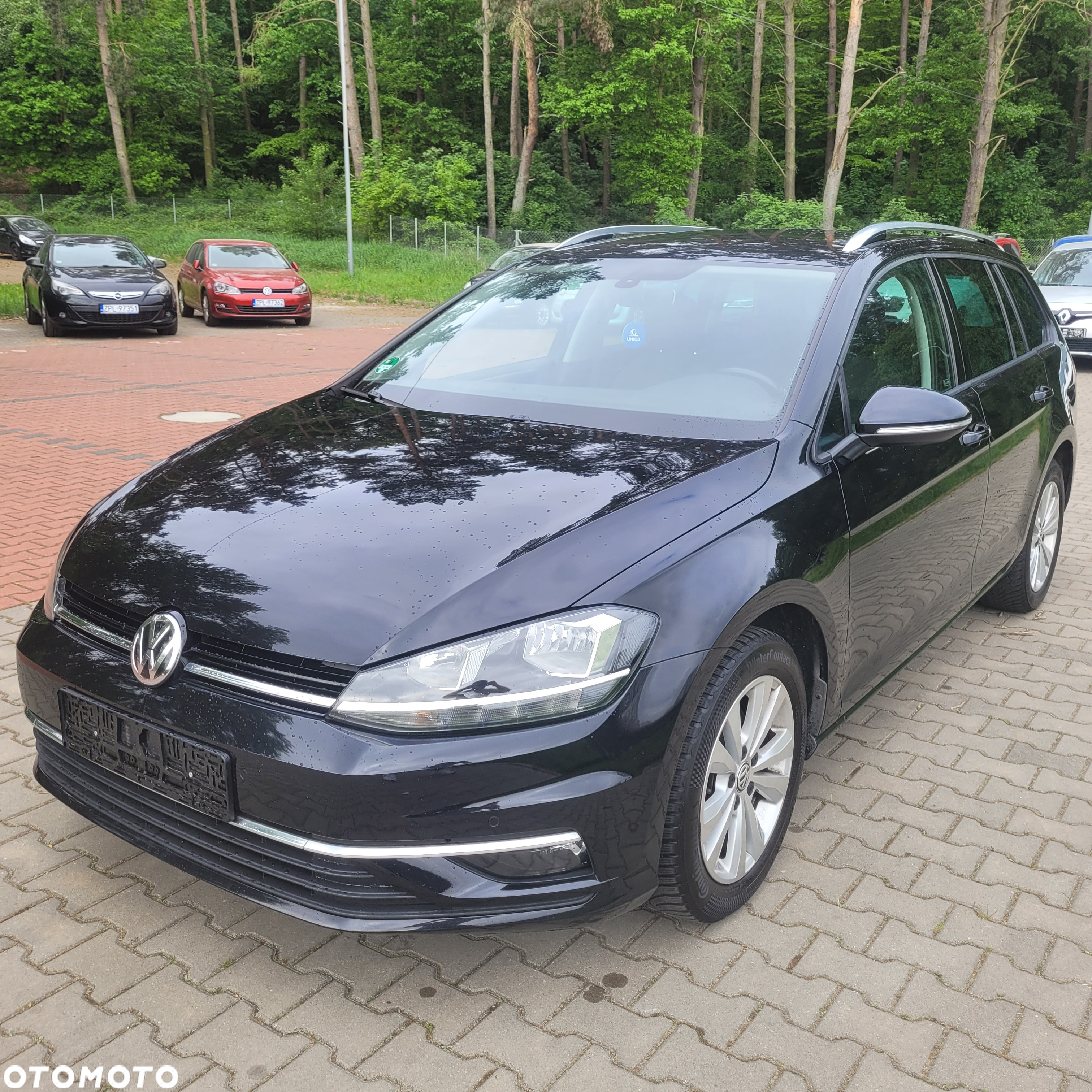 Volkswagen Golf 1.6 TDI (BlueMotion Technology) DSG Comfortline - 4