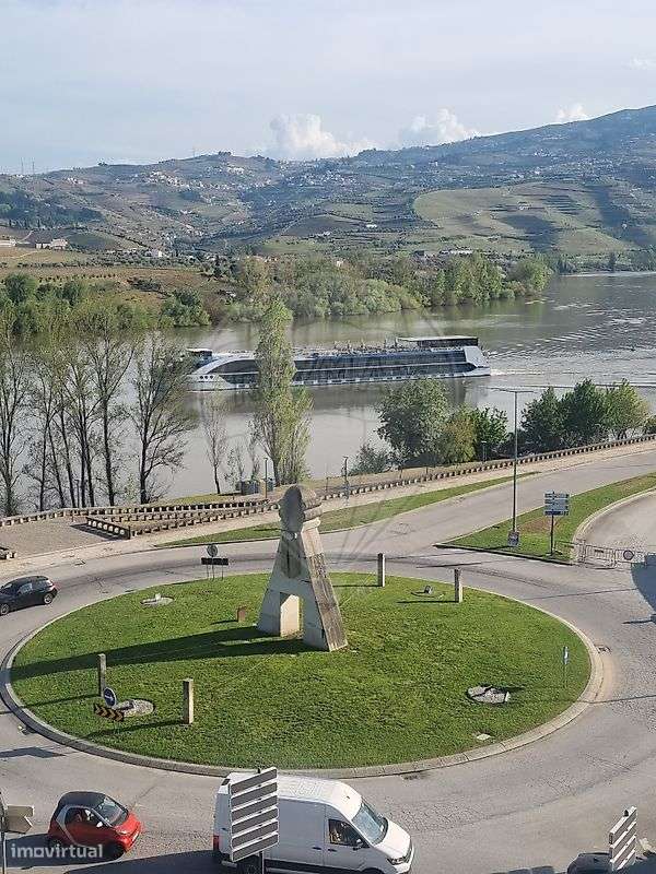 Moradia T13 para venda-30