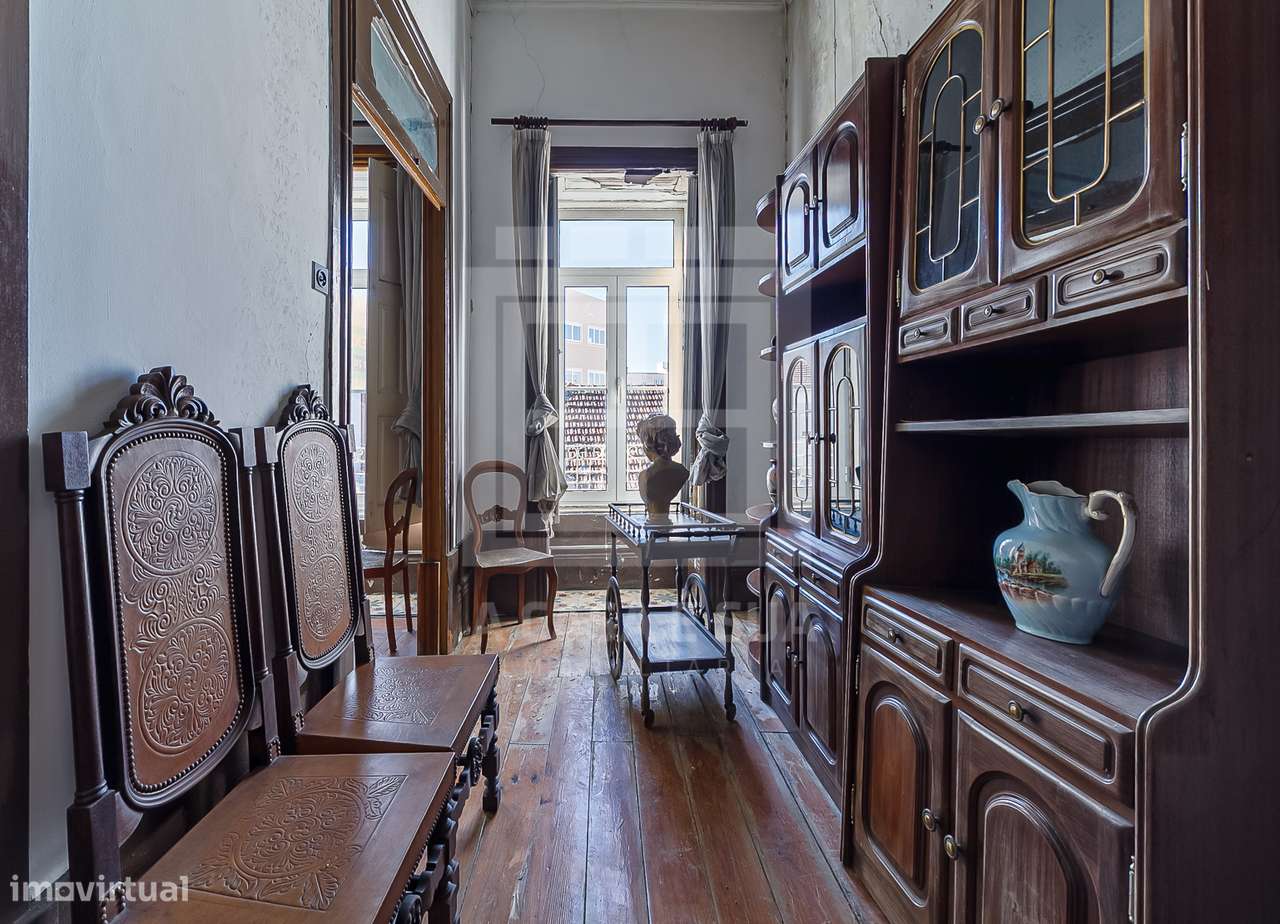 Imóvel único no coração de Ovar – Ideal para habitação e investimento - Grande imagem: 2/32