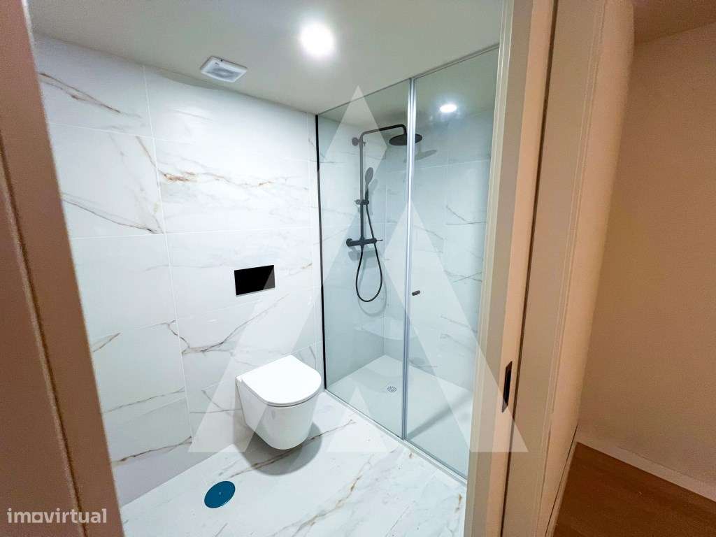 Apartamento T0 com localização exclusiva - Grande imagem: 5/16