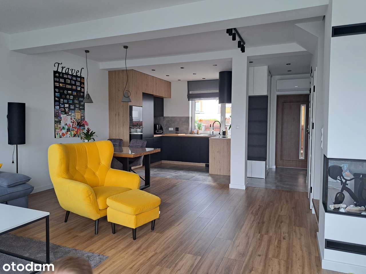 Wolnostojący dom blisko lasu w Lesznowoli! - Pełny obrazek: 5/14