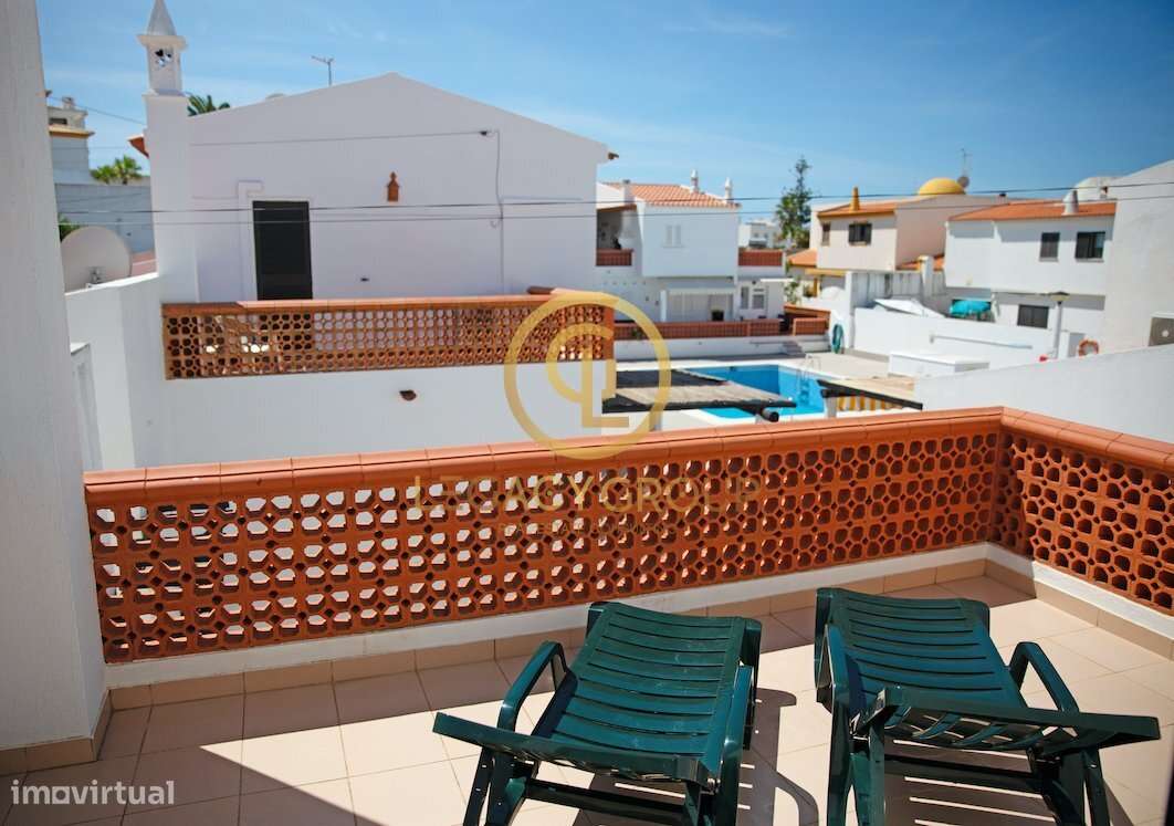 Exclusiva Moradia T3+1 mobilada, com 2 piscinas a apenas 5 minutos...-18