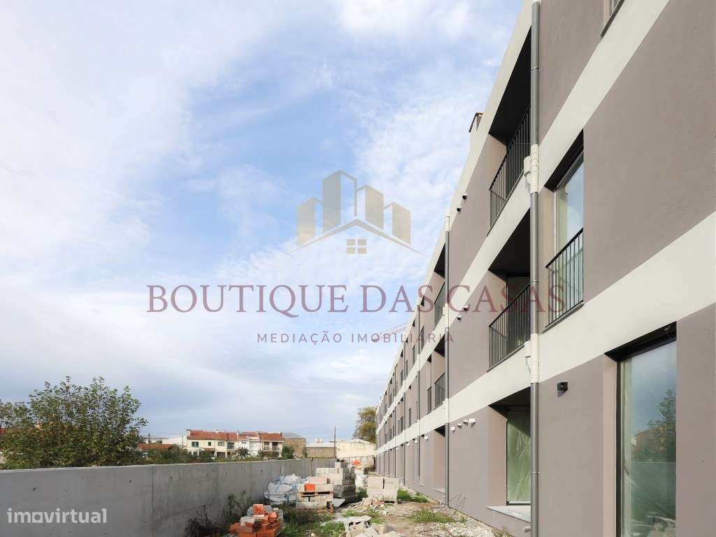 Apartamento T1 com terraço - S. Mamede Park - Grande imagem: 2/25