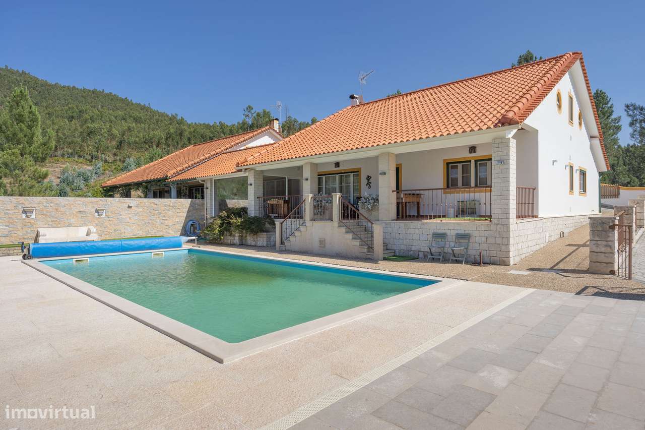 Moradia T2+2 | Piscina e Jardim | Vista Rio Zezêre | Dornes-33