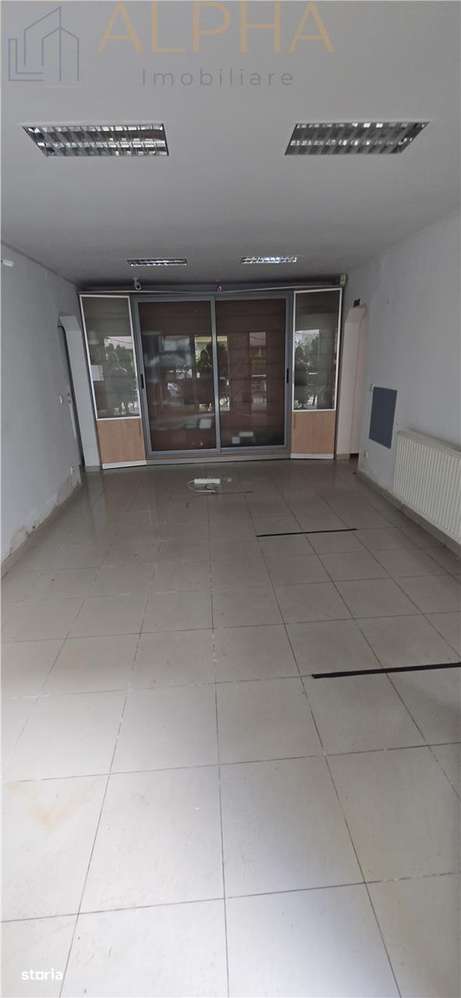 Spatiu comercial de vanzare sau închiriere – zona Spitalul Judetean Bi - Imagine principală: 4/15