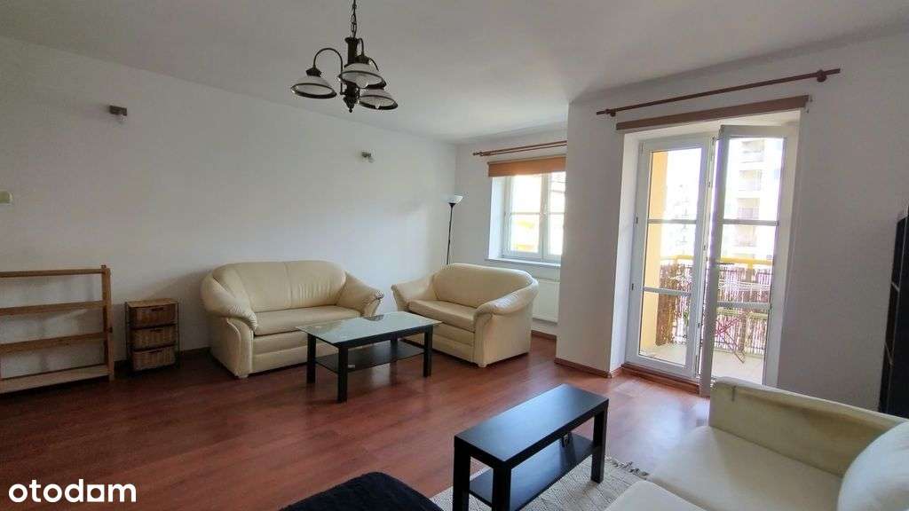 Przestronne 3 pokoje, centrum, garaż - Pełny obrazek: 4/19