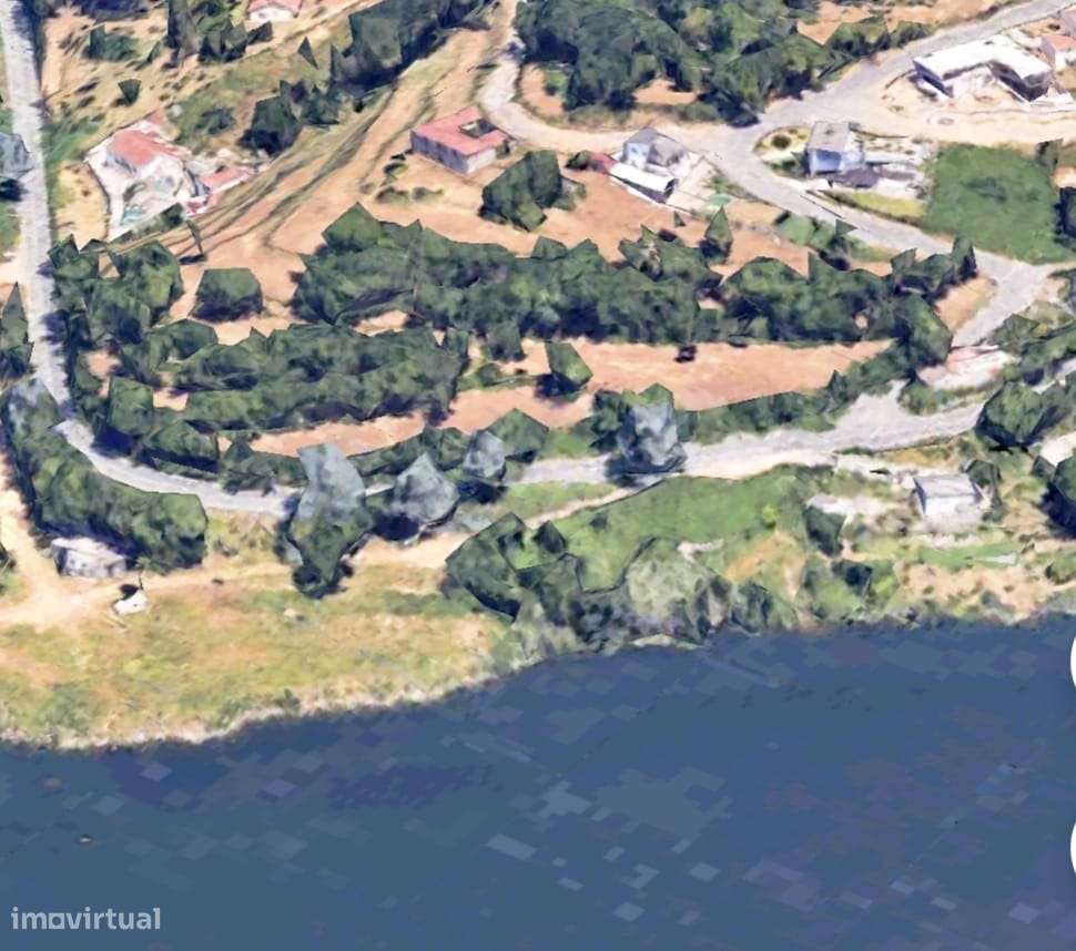 Quinta com 19000 m2 nas margens do Douro-25