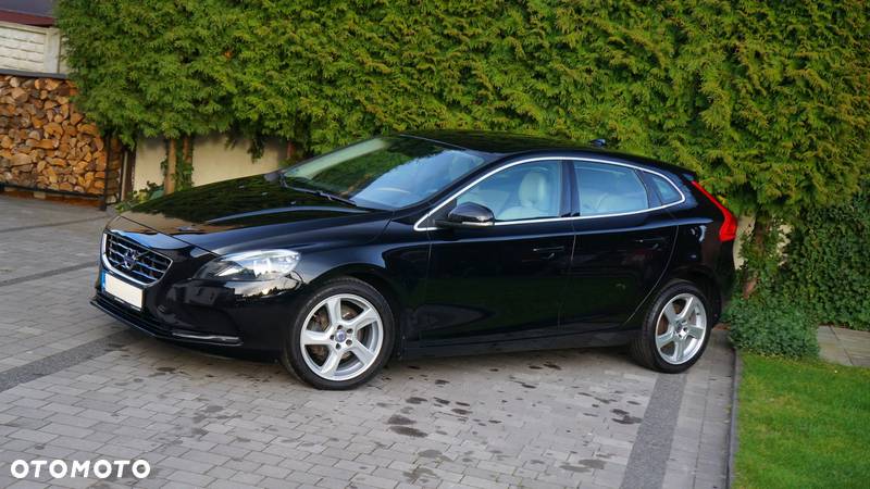 Volvo V40 D2 Summum - 8