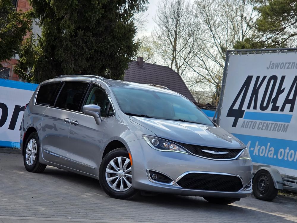 Chrysler Pacifica 2019
