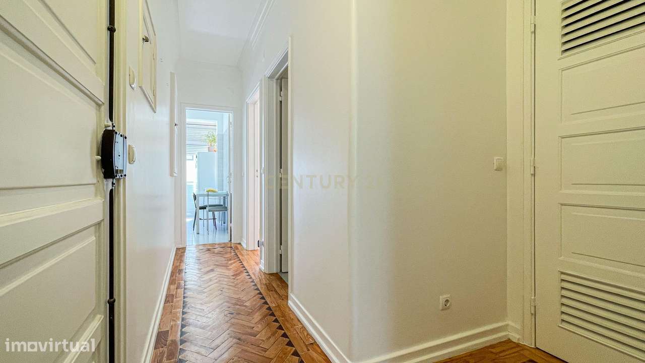 Apartamento T1 convertido em T2 - Remodelado - 10 min Metro-12