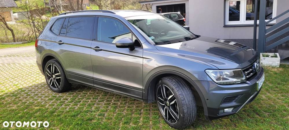 Volkswagen Tiguan Allspace 2.0 TSI 4Mot Highline DSG - 32