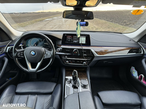 BMW Seria 5 520d Touring Aut. - 27