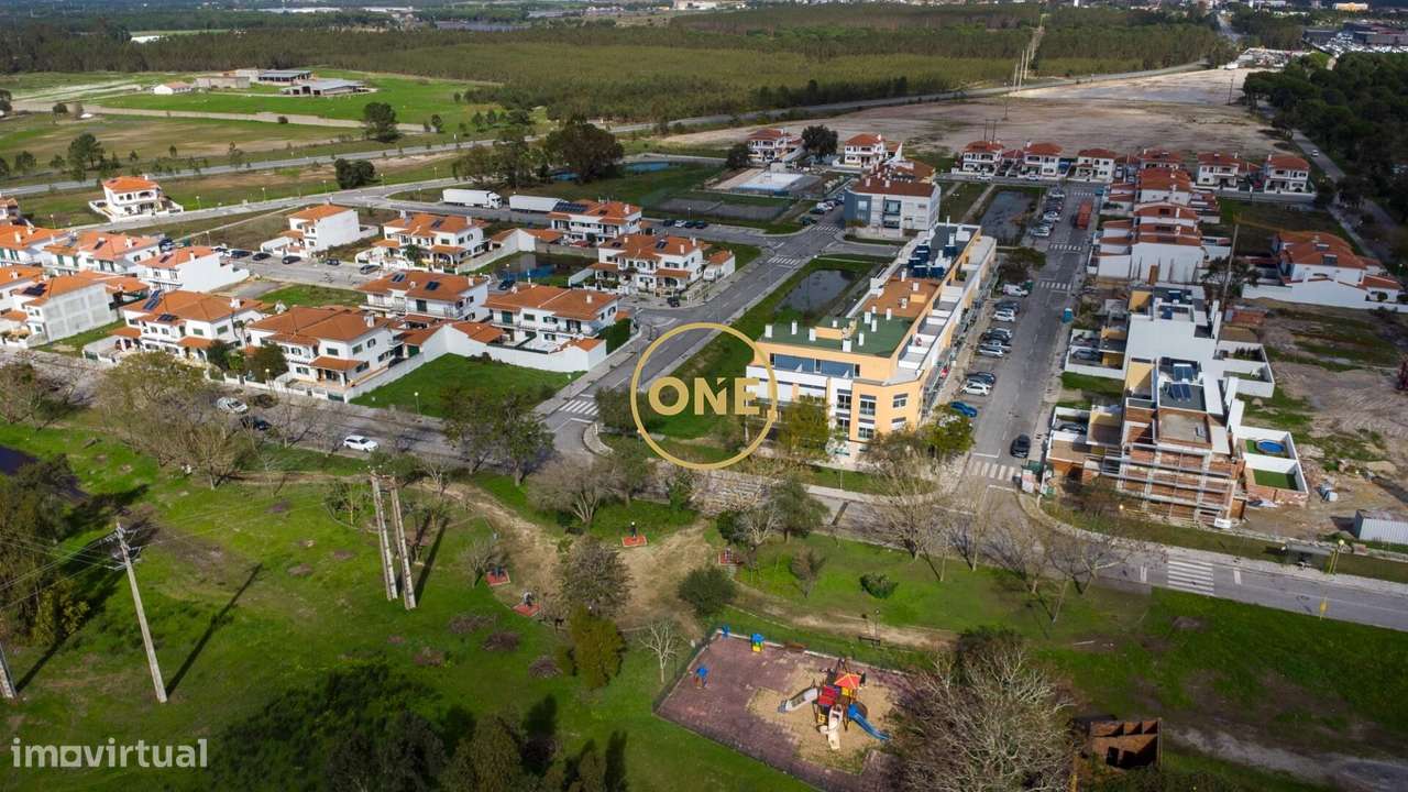 Lote de Terreno para Construção de Prédio com 6 Fracções em Pegões, Mo - Grande imagem: 5/10