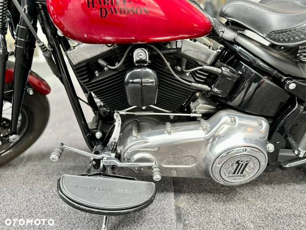 Harley-Davidson Softail Cross Bones - 14