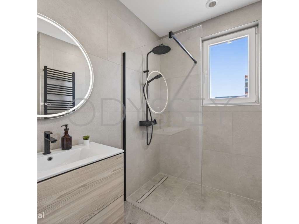 Moradia Isolada T4 Venda Caldas da Rainha-11