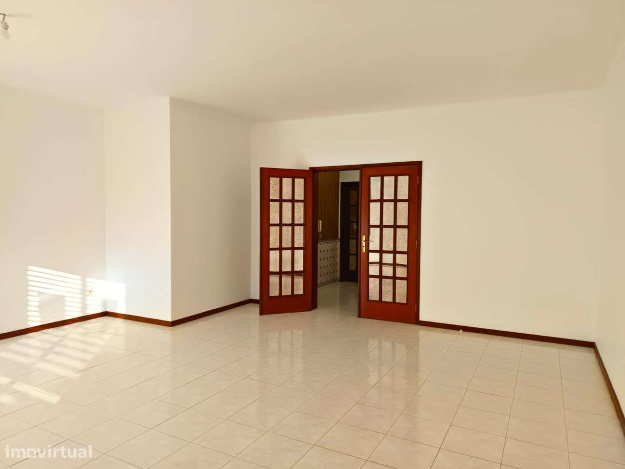 Apartamento T3 remodelado perto do Hospital - Grande imagem: 5/18