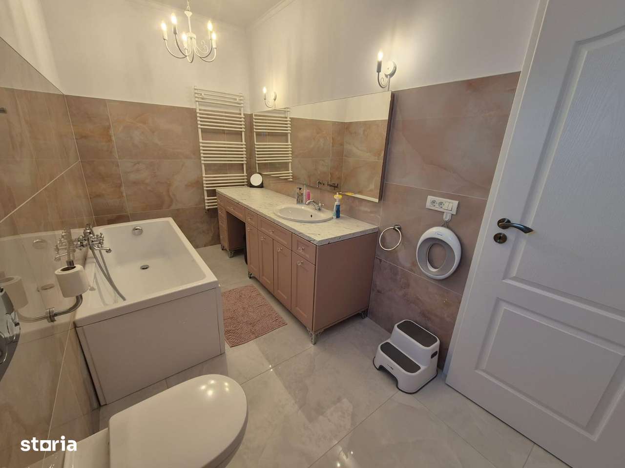 Casă la sol, mobilată și utilată, Via Carmina, Arad, comision 0-10