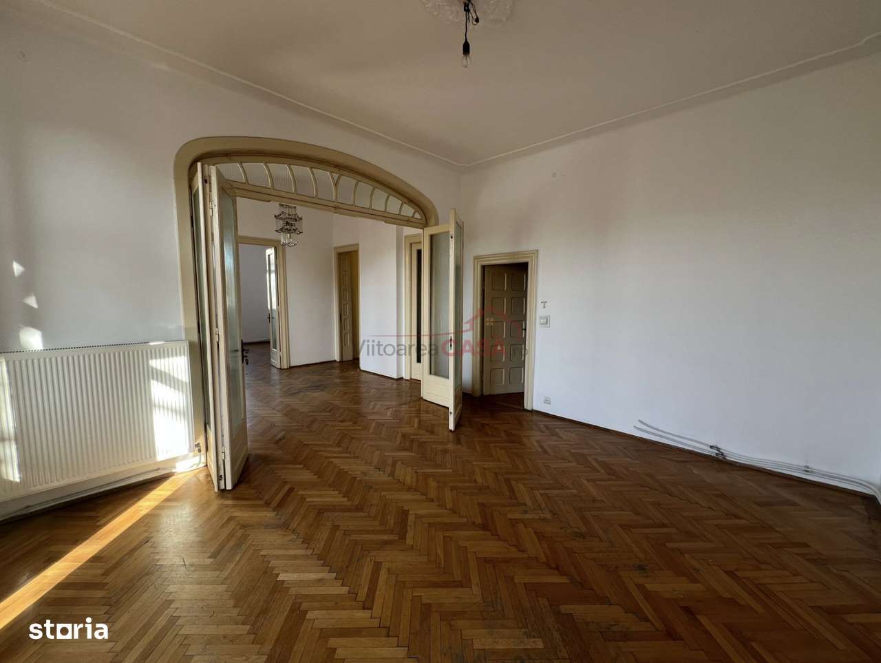 Apartament in vila - fatada refacuta -zona ultracentrala - metrou Unir-4