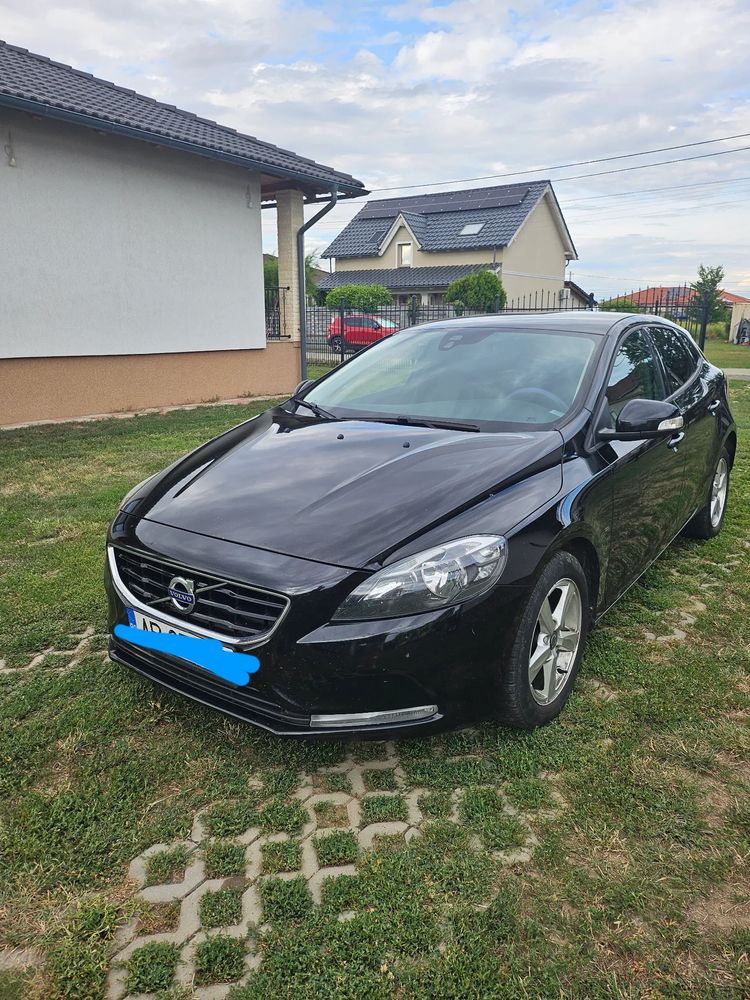 Volvo V40 II [2012 - Prezent] D2 Basic 2015