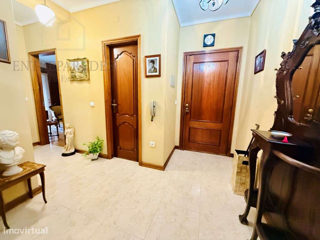 Apartamento T3 com garagem para compra | Centro de São João da Made... - Grande imagem: 2/23