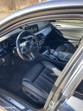 BMW Seria 5 520d M Sport - 20