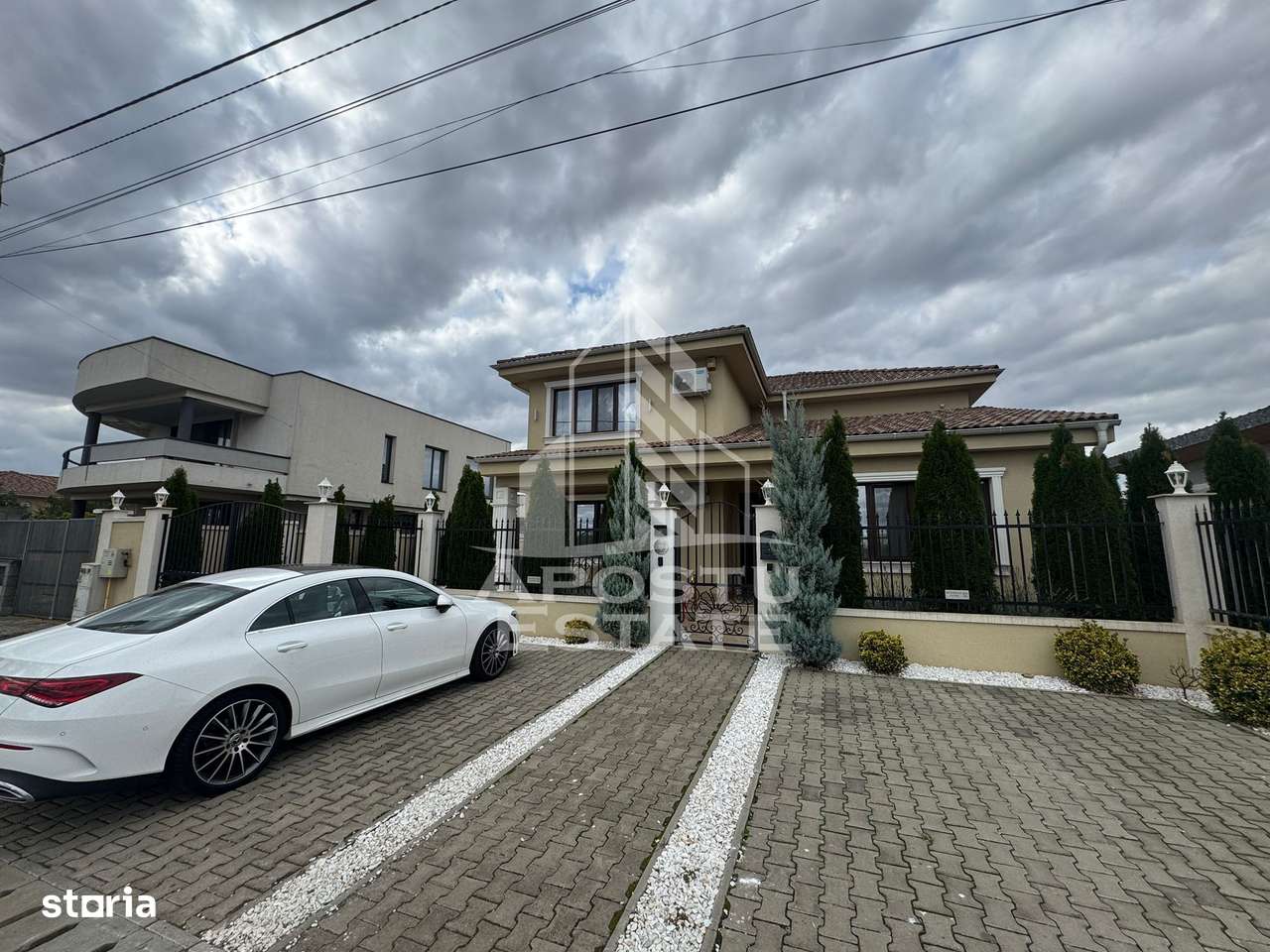 Vila de lux in Dumbravita - Imagine principală: 4/20