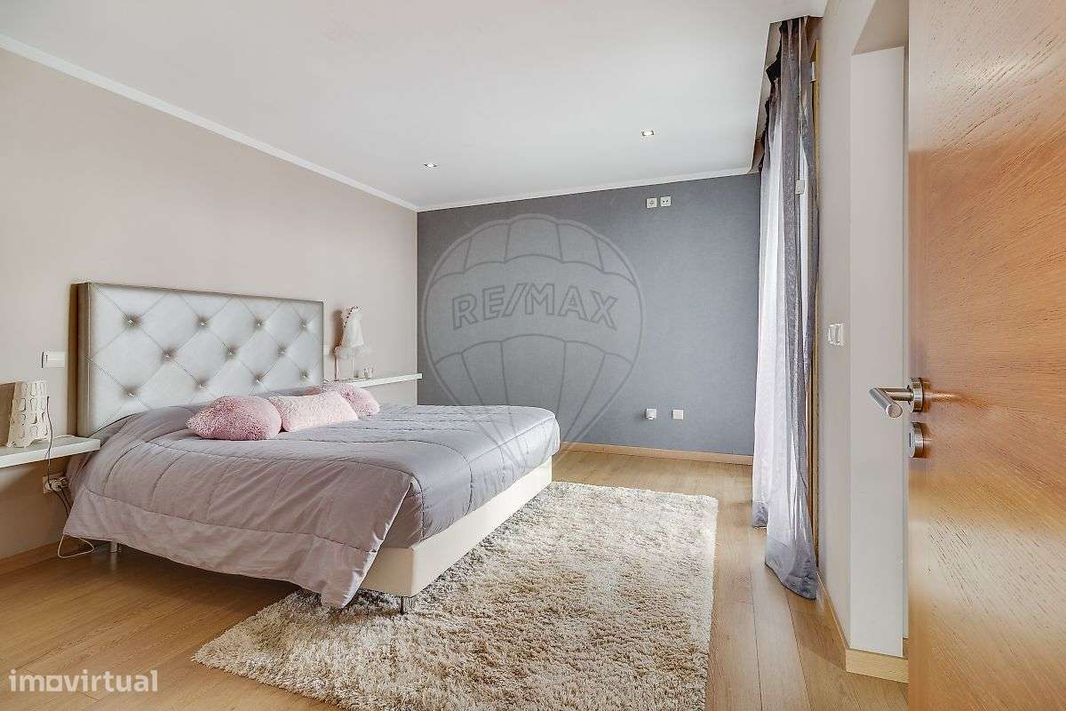 Moradia T4 para venda-15