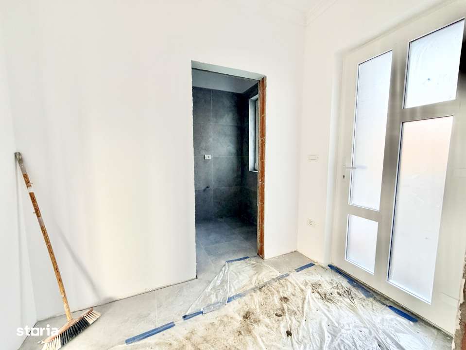 Duplex despartit prin camera tehnica - 81 mp - Mosnita Noua-11