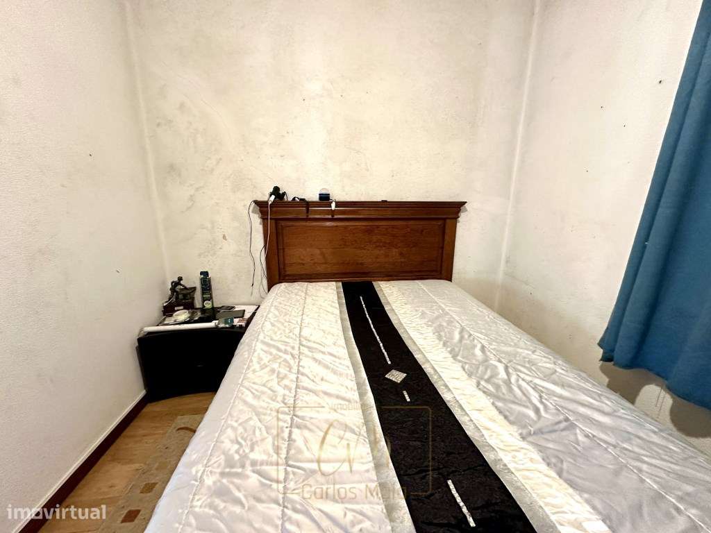 Moradia V4 Retorta com jardim, junto ao rio ave-8