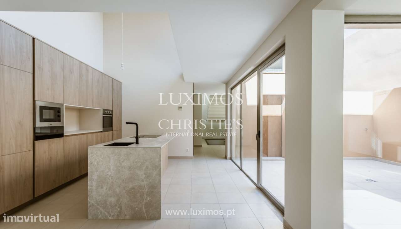 Moradia V4 com piscina, à venda na Herdade dos Salgados, Algarve - Grande imagem: 5/26