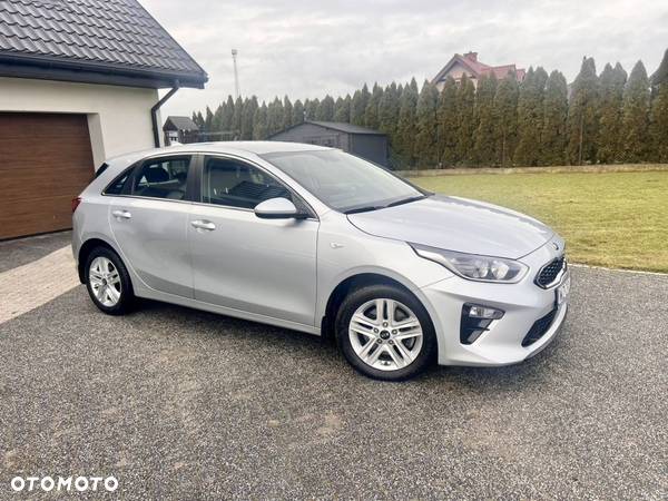 Kia Ceed - 16