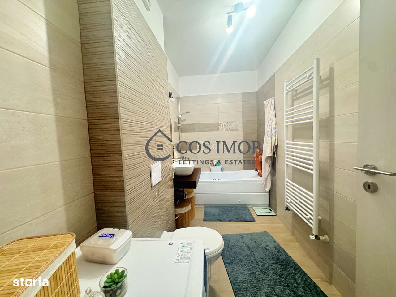 De vânzare apartament 3 camere , Zona Coresi-14