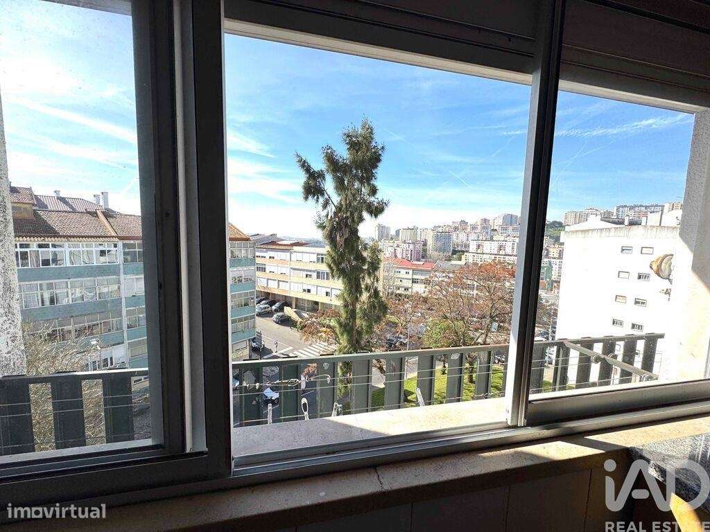 Apartamento T2 em Queluz e Belas de 79,2 m2 - Grande imagem: 5/37