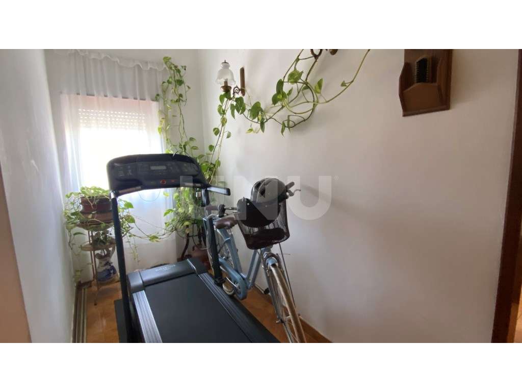 Apartamento T4+1 - Centro da Cidade-32