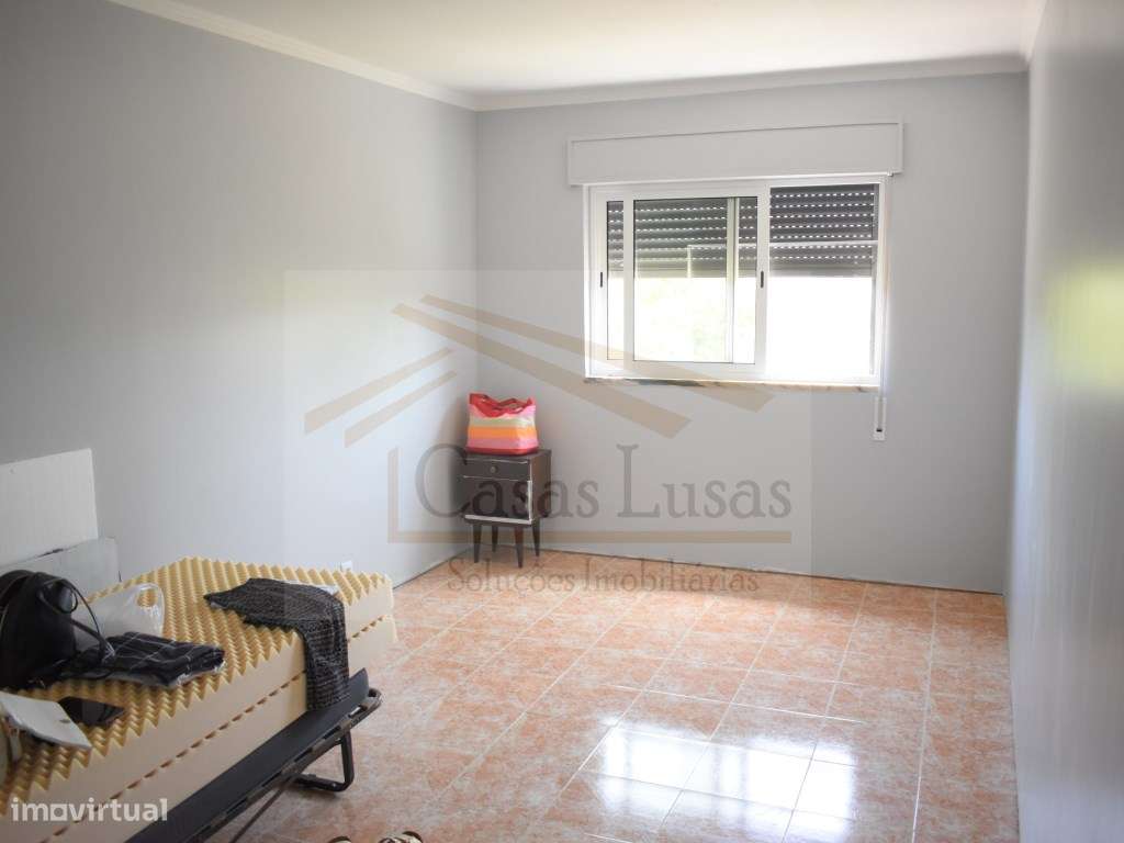 Moradia T3 em fase final de restauro | Lote de 500 m² | Painho e Fi...-11