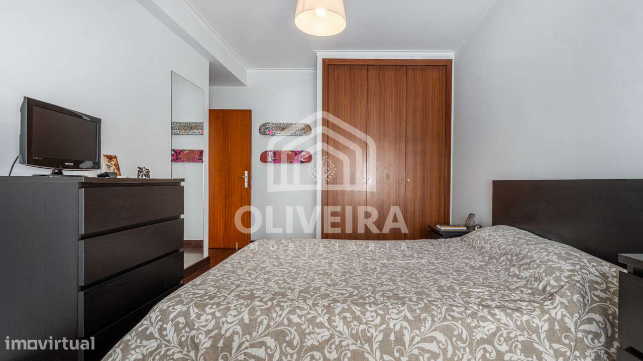 T3 Duplex com terraço em Nogueiró-13