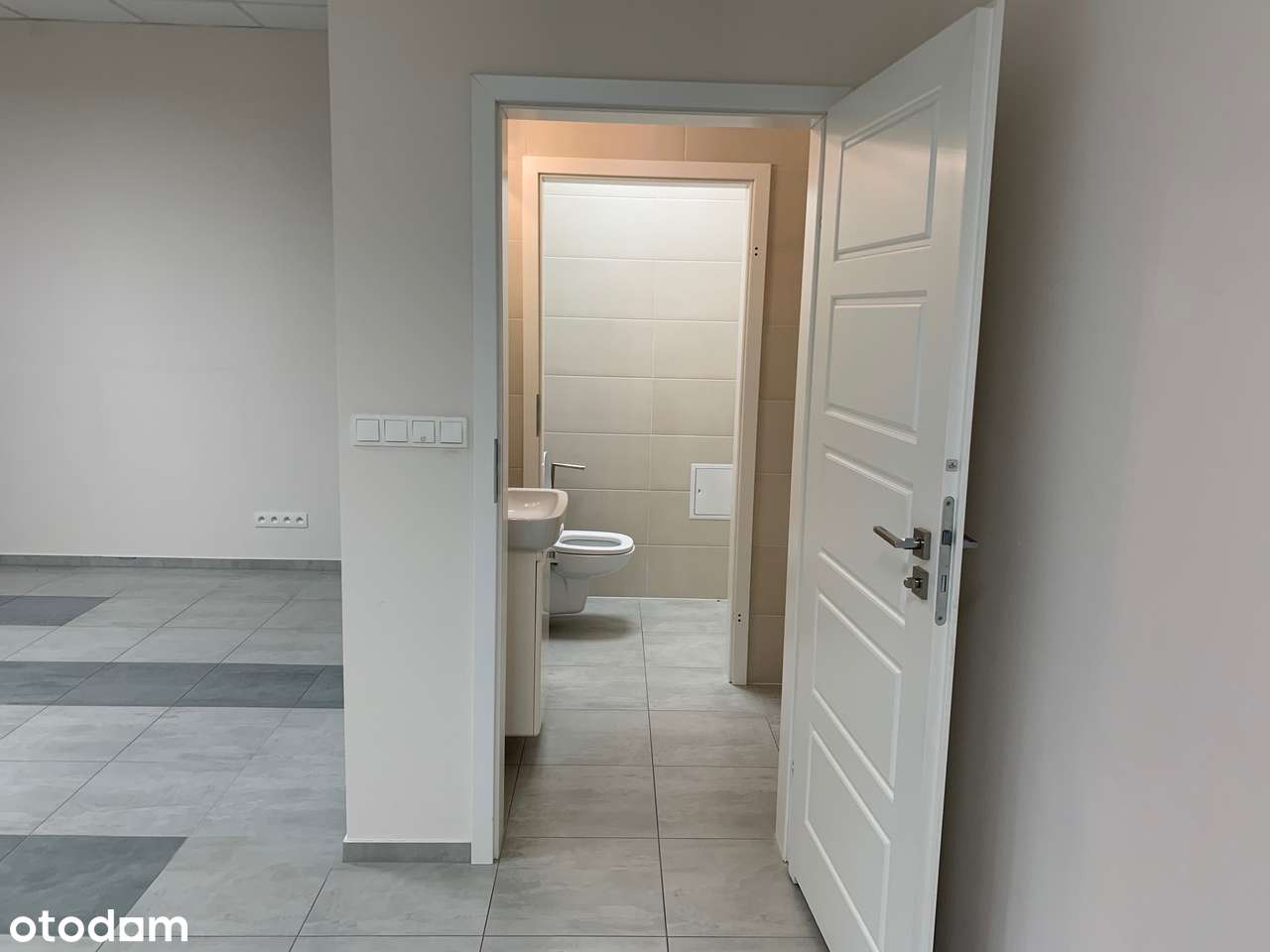 Lokal usługowy / mieszkanie - WYKOŃCZONY - 40m2 - duże osiedle -OKAZJA - Pełny obrazek: 4/6