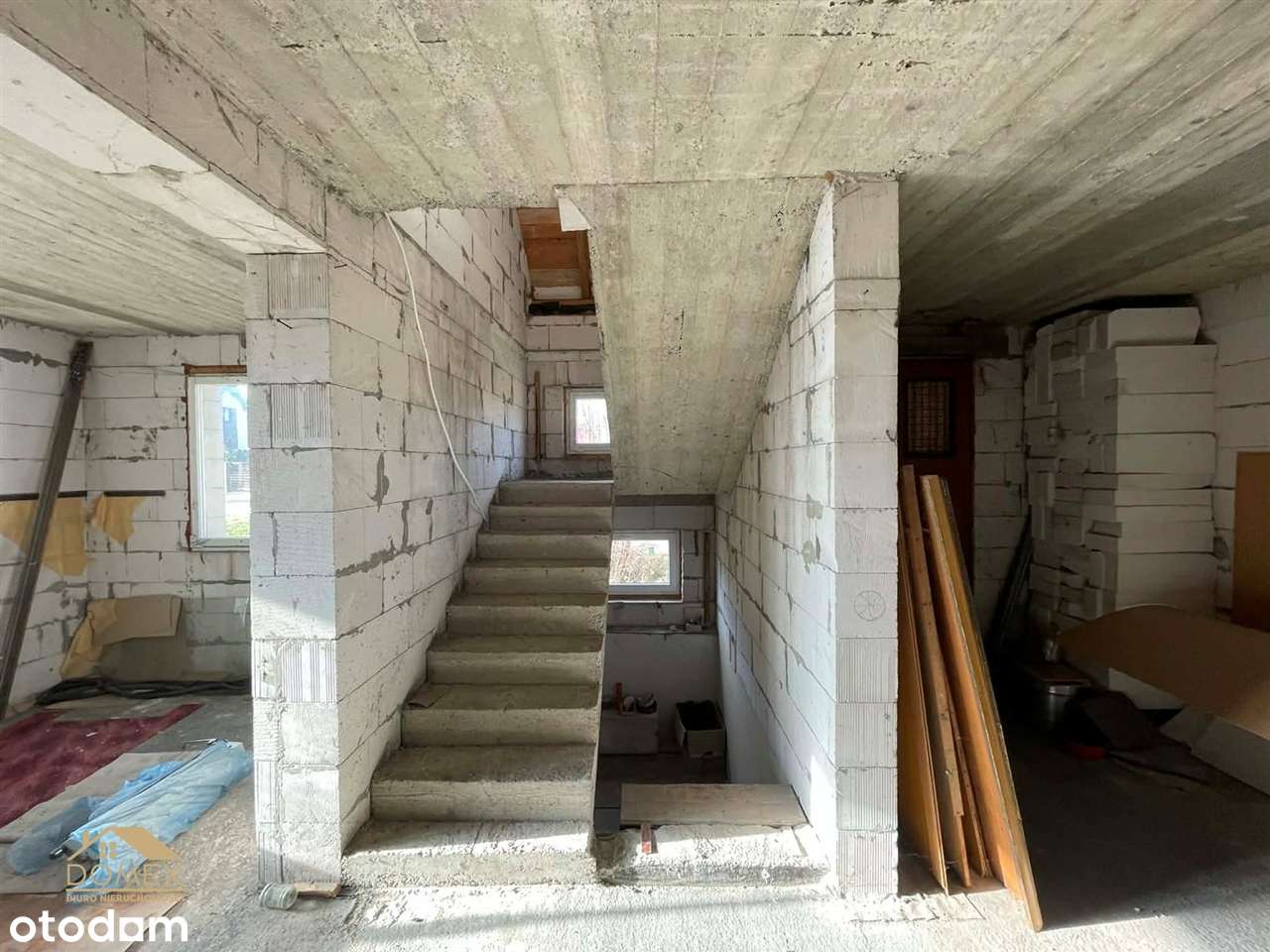 Dom do aranżacji od podstaw – 813 m² - Pełny obrazek: 5/11