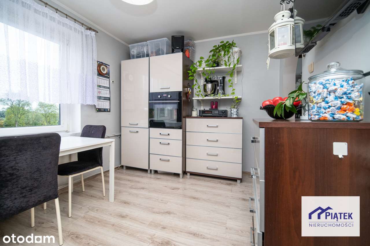 Dom jednorodzinny, trzy niezależne mieszkania!-6