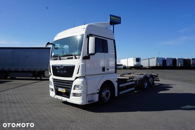 MAN TGX 26.500 6X2 BDF Low-Liner ACC KLIMA POSTOJOWA * - 3