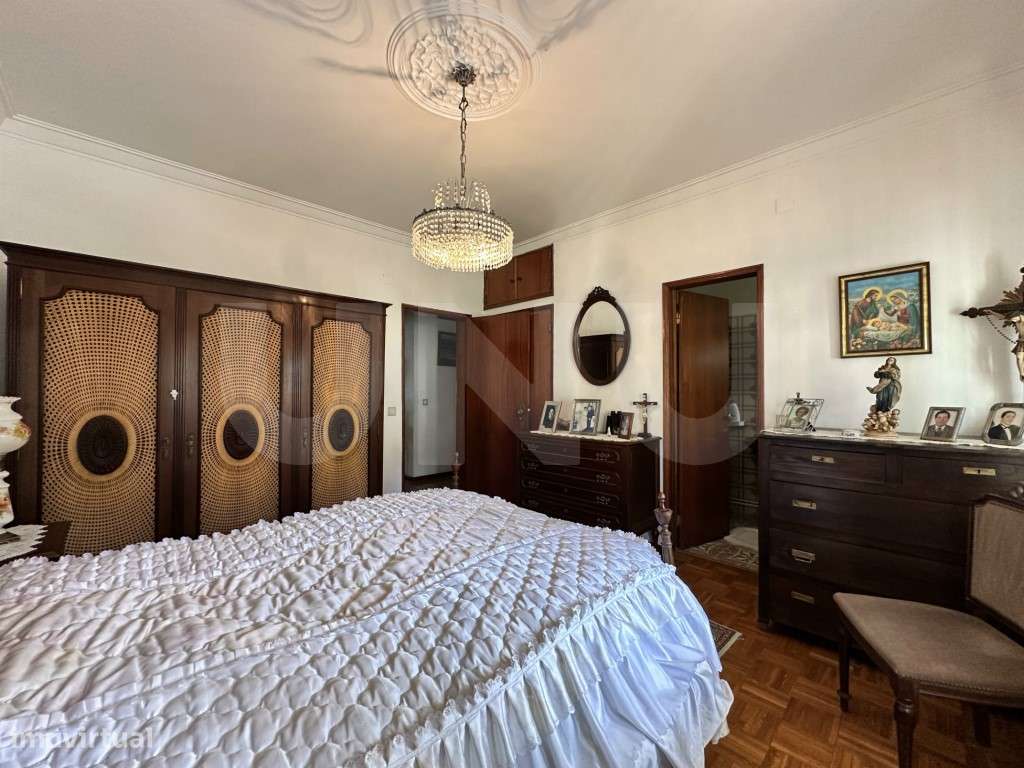 Moradia T3 com logradouro e anexo - Bairro do Espertim, Covilhã-21