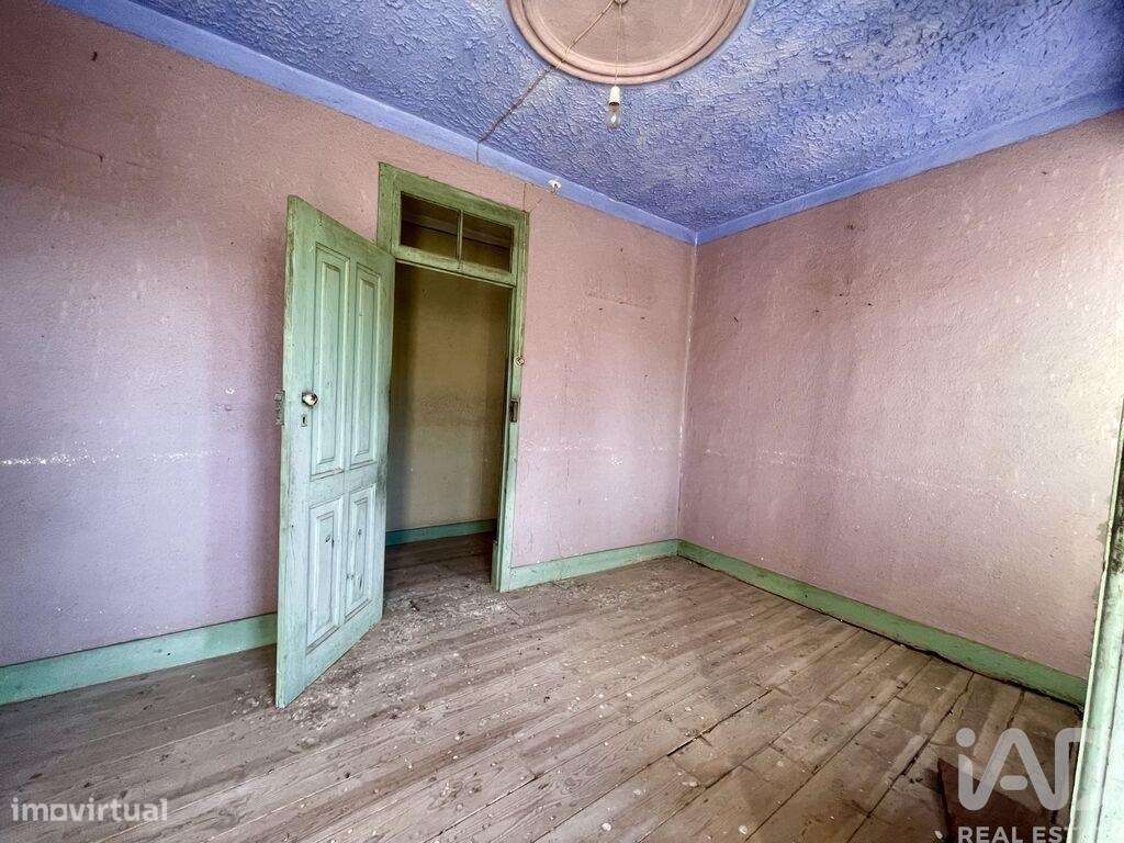 Casa / Villa T5 em Lorvão de 200,00 m2 - Grande imagem: 5/10