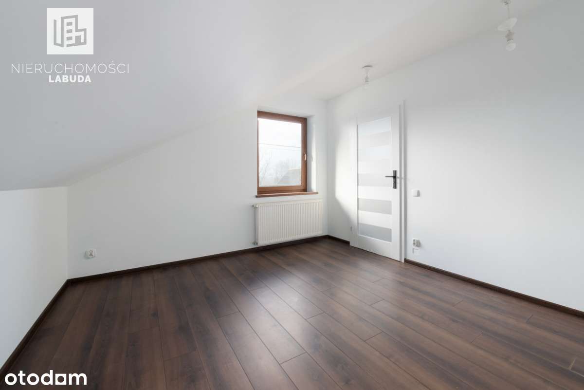 Komfortowy dom jednorodzinny z garażem – Egiertowo-10