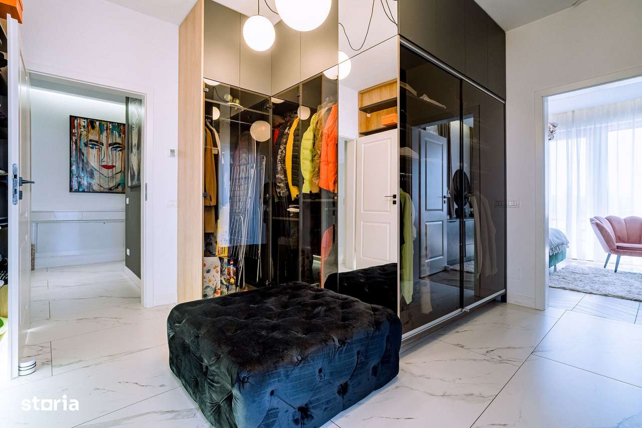 Penthouse 4 camere, ultracentral, Oradea. 800 000 E + TVA. Comision 0-16