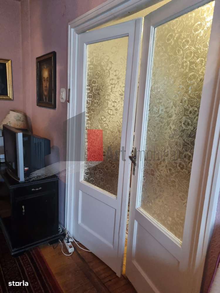 APARTAMENT 3 CAMERE -PIATA ROMANA - Imagine principală: 5/12