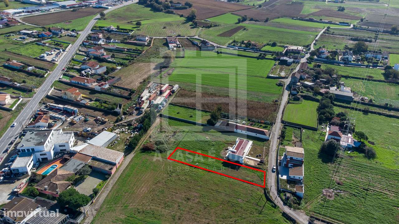 Terreno com viabilidade de construção em Válega - Grande imagem: 4/10