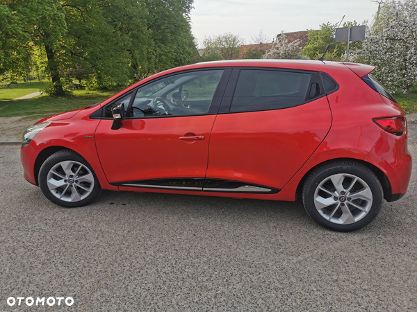 Renault Clio TCe 90 Limited - 10