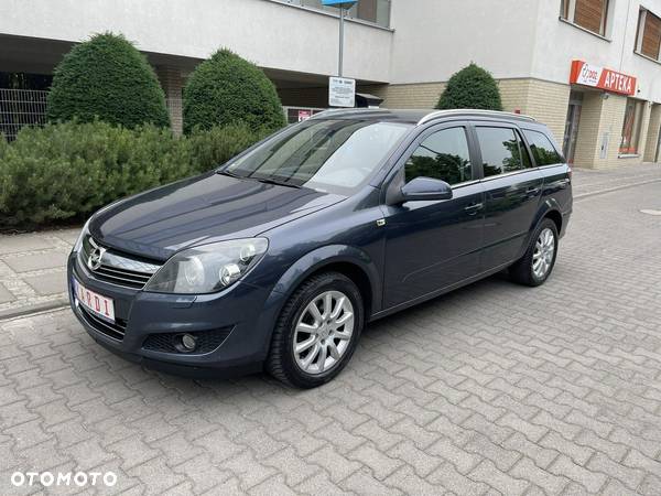 Opel Astra - 1